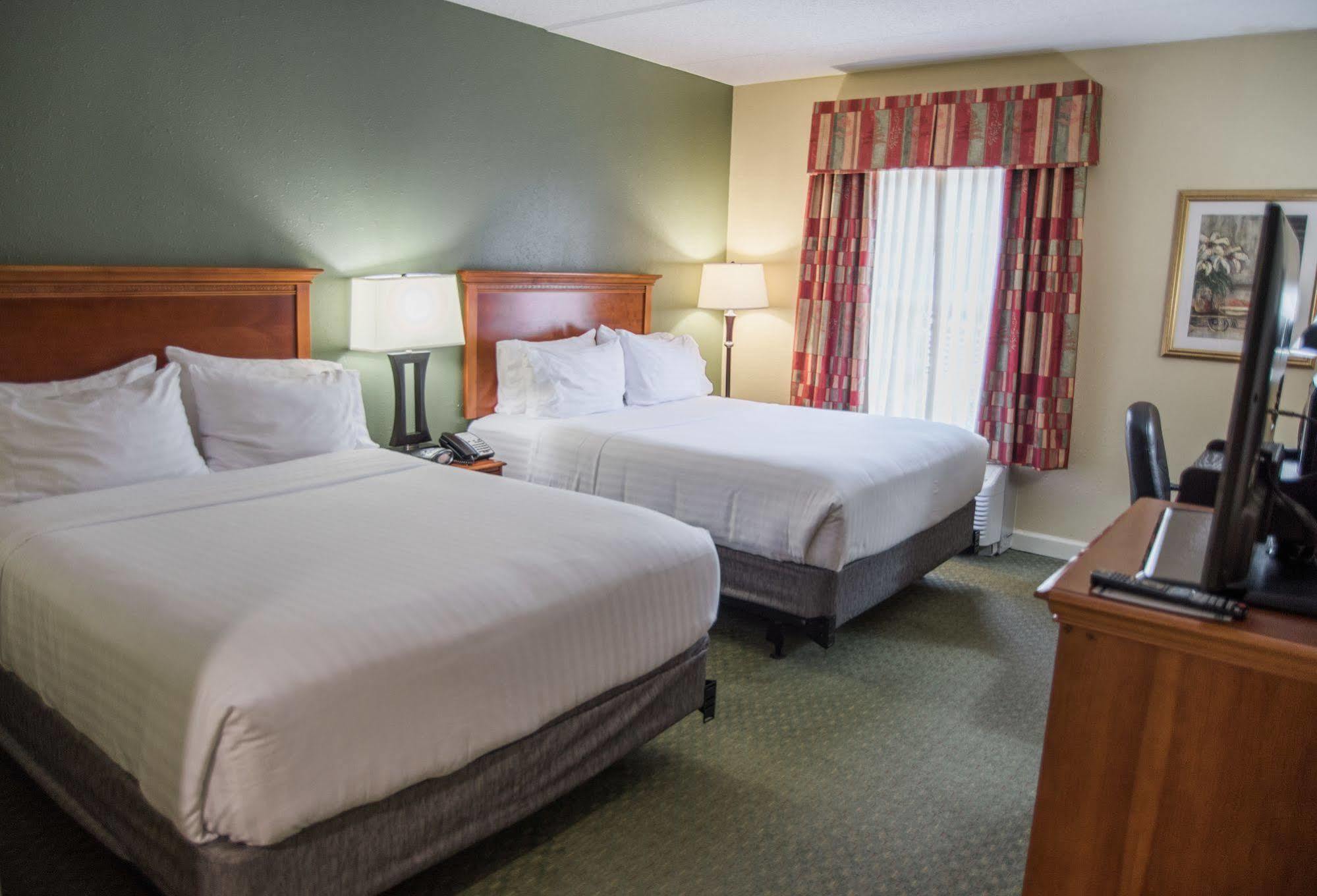 Holiday Inn Express Hotel & Suites Conover - Hickory Area By Ihg Ngoại thất bức ảnh