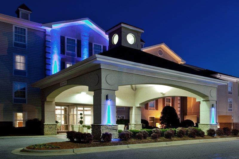Holiday Inn Express Hotel & Suites Conover - Hickory Area By Ihg Ngoại thất bức ảnh